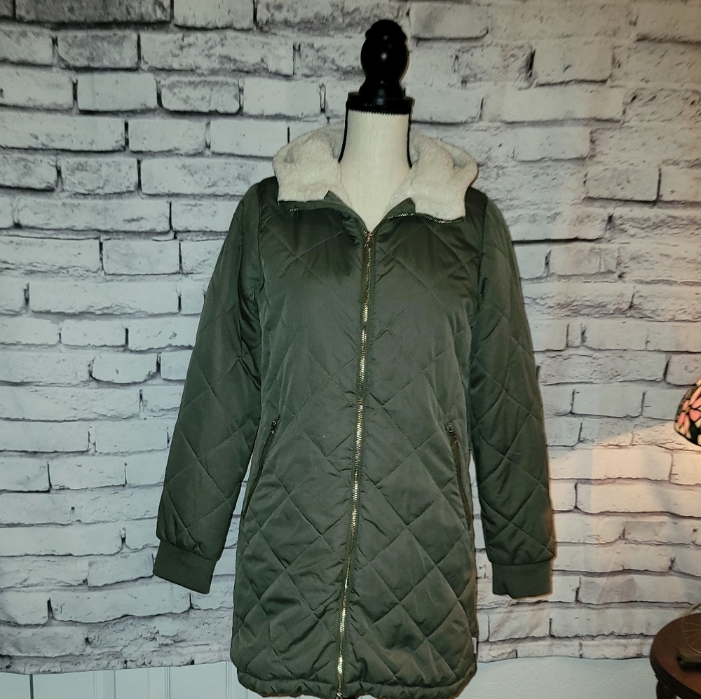 Avalanche Outdoor Supply-Long Puffer-Sherpa Lined Coat Jacket-Green-Medium